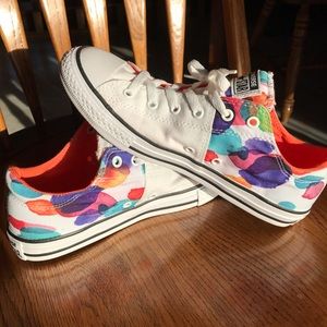 *NWOT fun Converse 🤓